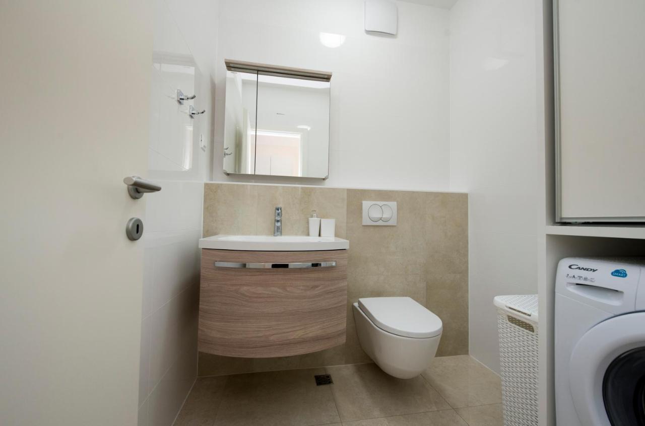 Sea View Apartment Ema Split Extérieur photo